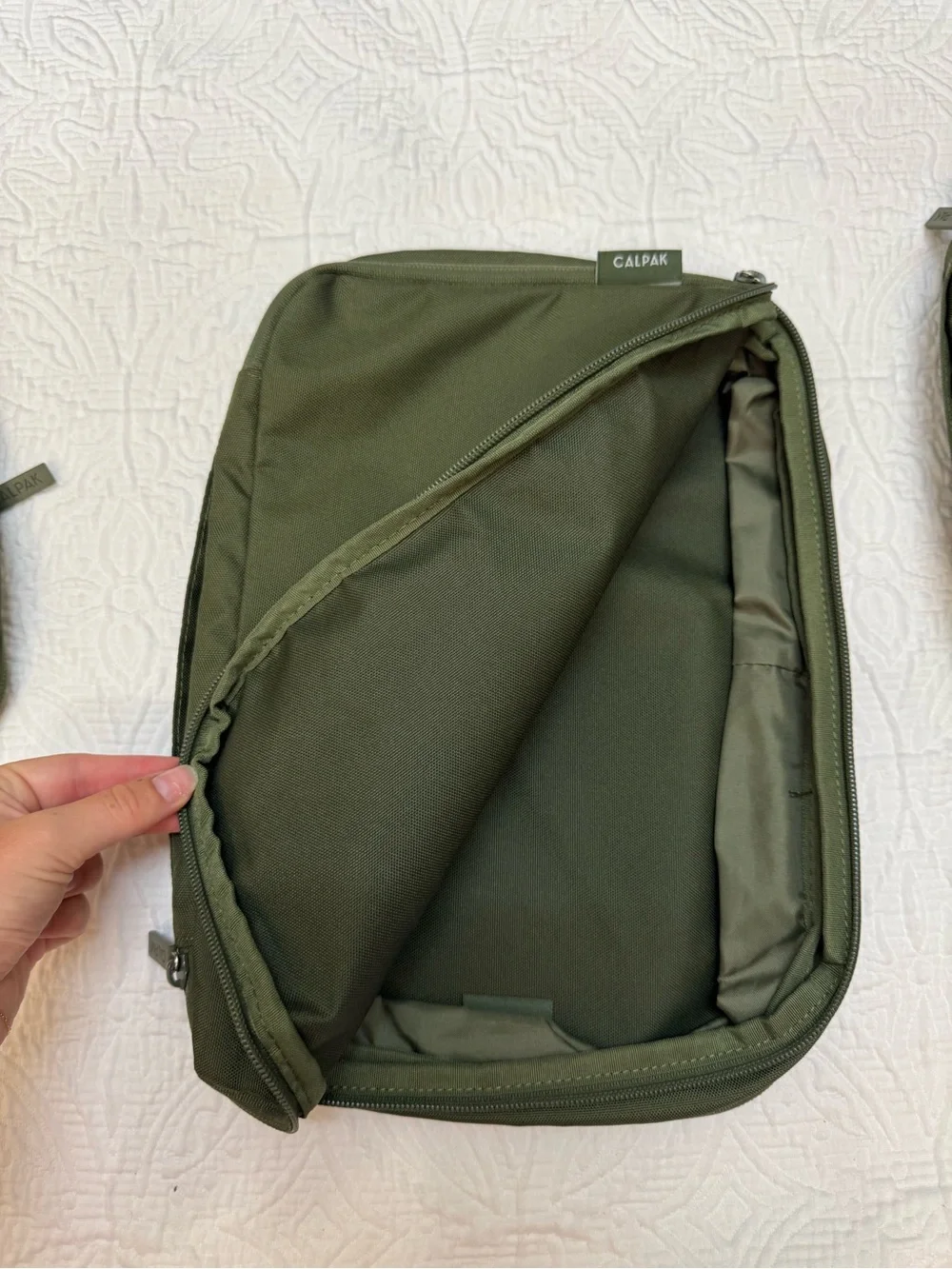 Set of 4 Olive Green Packing Cubes